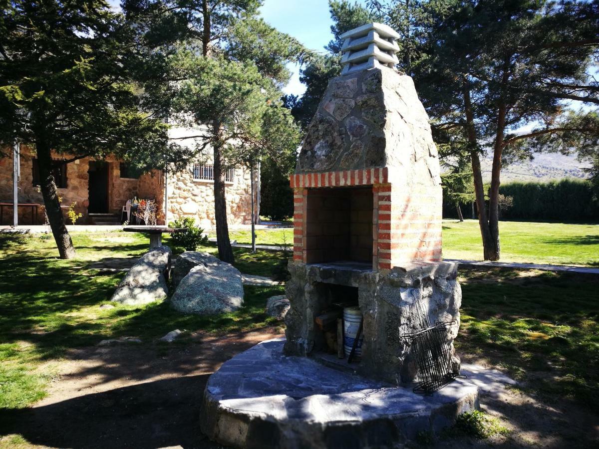 Los Acebos Otero de Herreros Extérieur photo